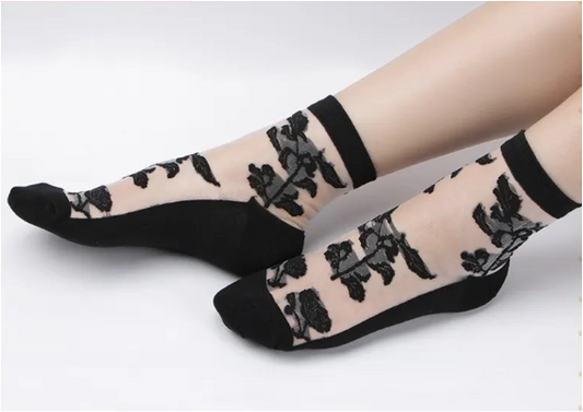 Women Designed Lace Socks